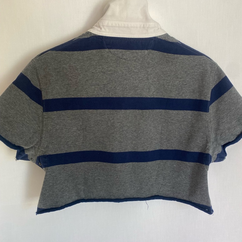Rare, Ralph Lauren Rugby Crop Top
New Offer -Discounted Shipping - Picture 5 of 6